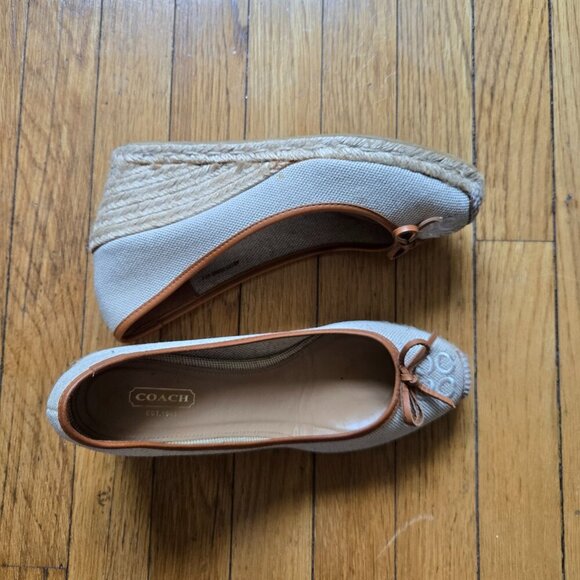 Coach Ireena Espadrilles Wedge Canvas Beige Monogram Bow Shoes Size 9 - Picture 9 of 14
